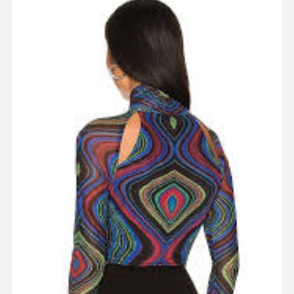 AFRM Vibrant Patterned Cut-Out Crop Top - Picture 3 of 4